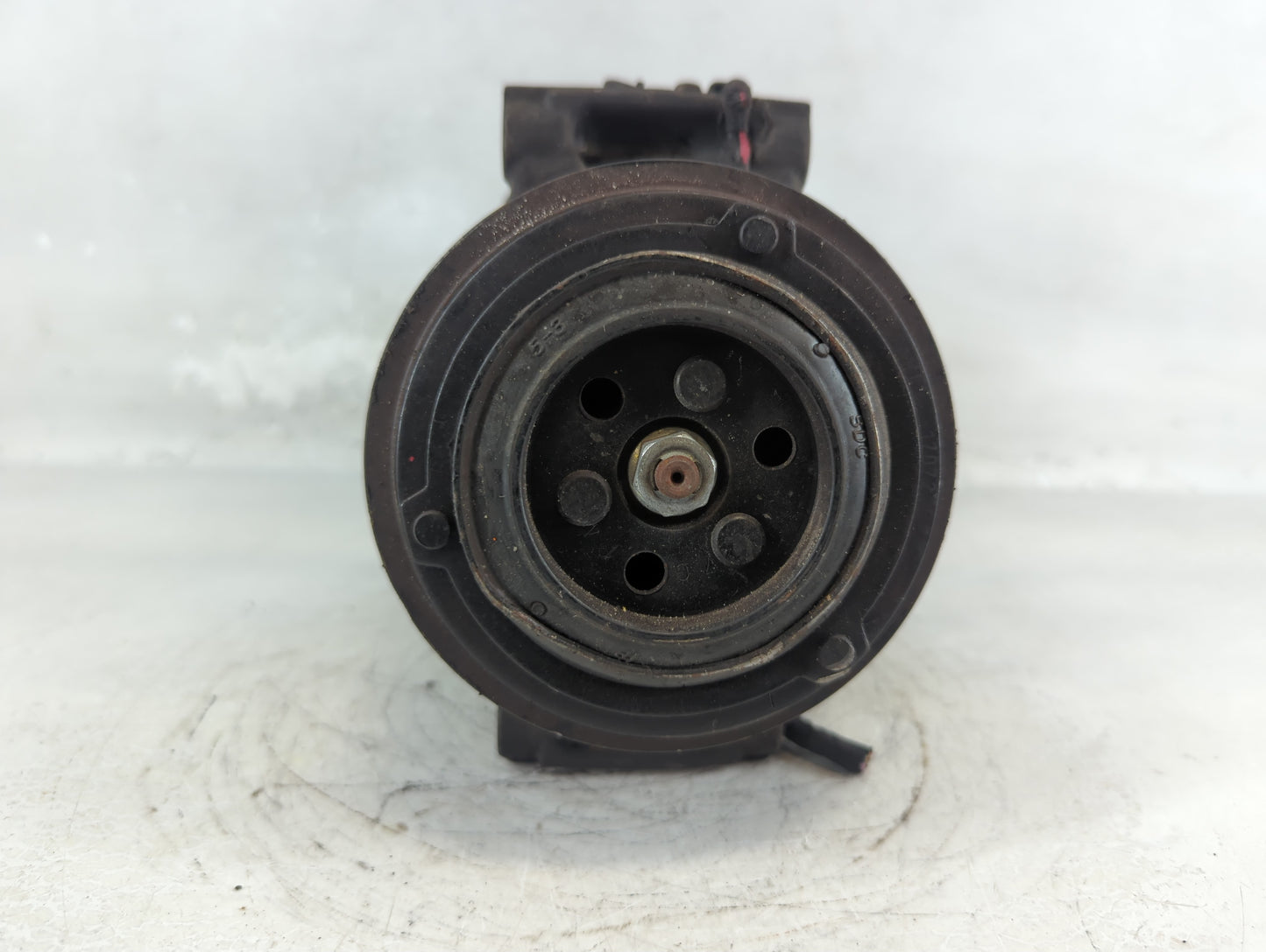 2018 Land Rover Discovery Sport Air Conditioning A/c Ac Compressor Oem - Oemusedautoparts1.com