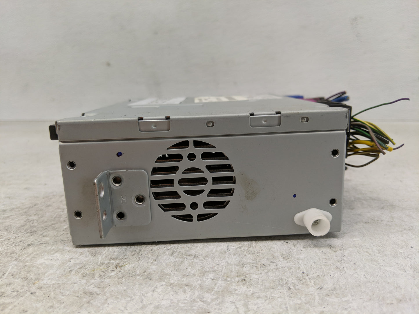 2017-2019 Land Rover Discovery Sport Radio AM FM Cd Player Receiver Replacement P/N:HX63-18K812-DF Fits Fits 2016 2017 2018 