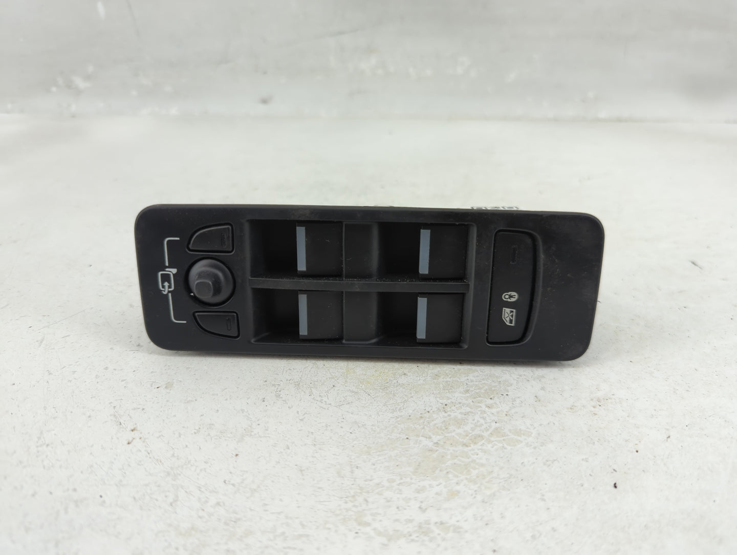 2015-2019 Land Rover Discovery Sport Master Power Window Switch Replacement Driver Side Left P/N:FK72-14540-AC Fits OEM Used
