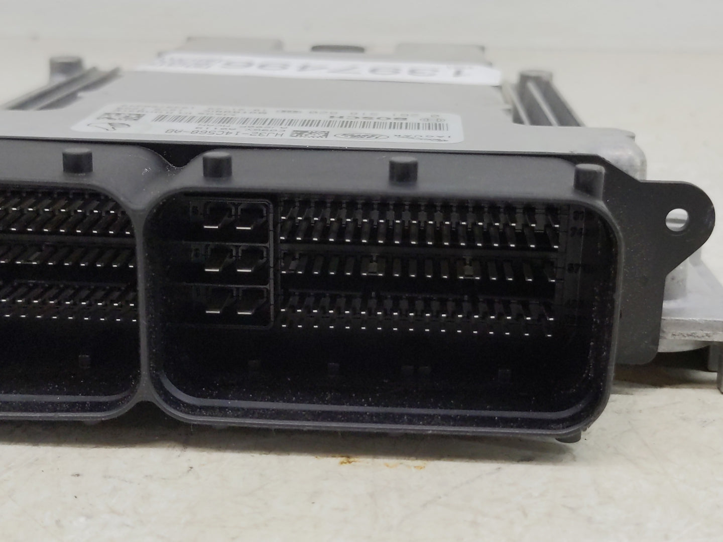 2018-2019 Land Rover Discovery Sport PCM Engine Control Computer ECU ECM PCU OEM P/N:HJ32-14C568-AB Fits Fits 2018 2019 OEM 
