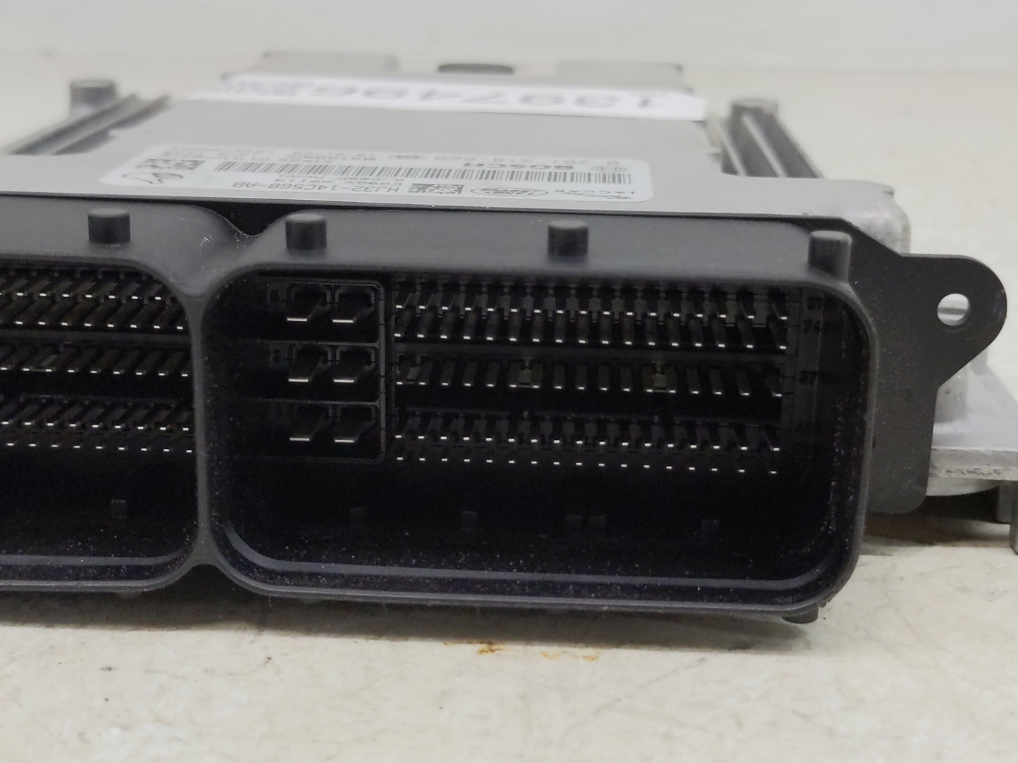 2018-2019 Land Rover Discovery Sport PCM Engine Control Computer ECU ECM PCU OEM P/N:HJ32-14C568-AB Fits Fits 2018 2019 OEM 
