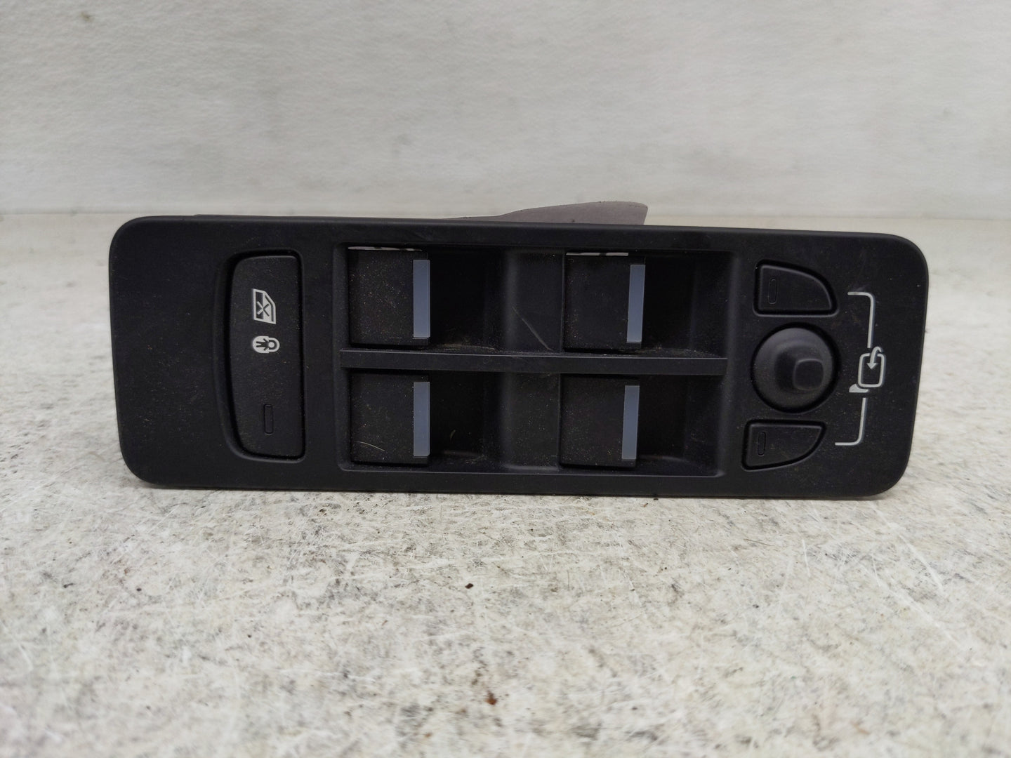 2015-2019 Land Rover Discovery Sport Master Power Window Switch Replacement Driver Side Left P/N:FK72-14540-AC Fits OEM Used