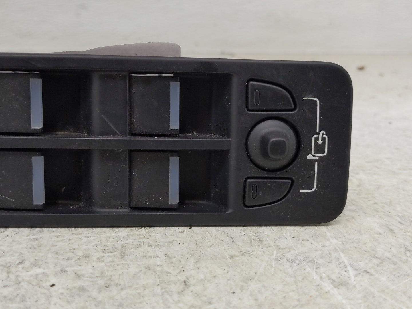 2015-2019 Land Rover Discovery Sport Master Power Window Switch Replacement Driver Side Left P/N:FK72-14540-AC Fits OEM Used