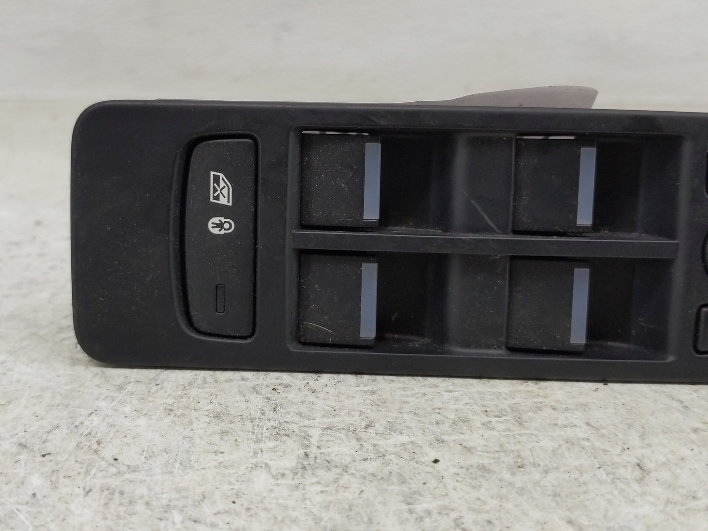 2015-2019 Land Rover Discovery Sport Master Power Window Switch Replacement Driver Side Left P/N:FK72-14540-AC Fits OEM Used