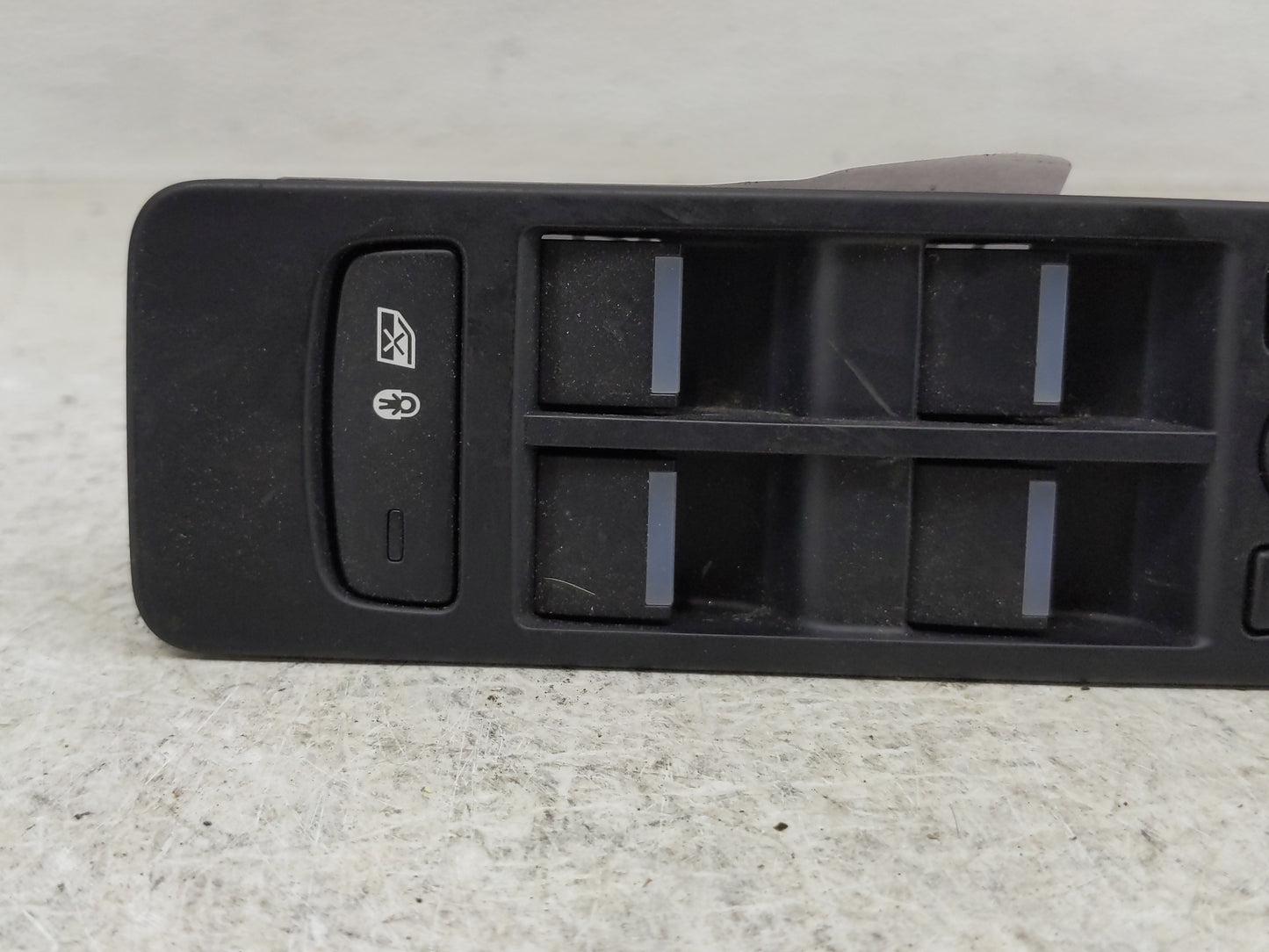 2015-2019 Land Rover Discovery Sport Master Power Window Switch Replacement Driver Side Left P/N:FK72-14540-AC Fits OEM Used