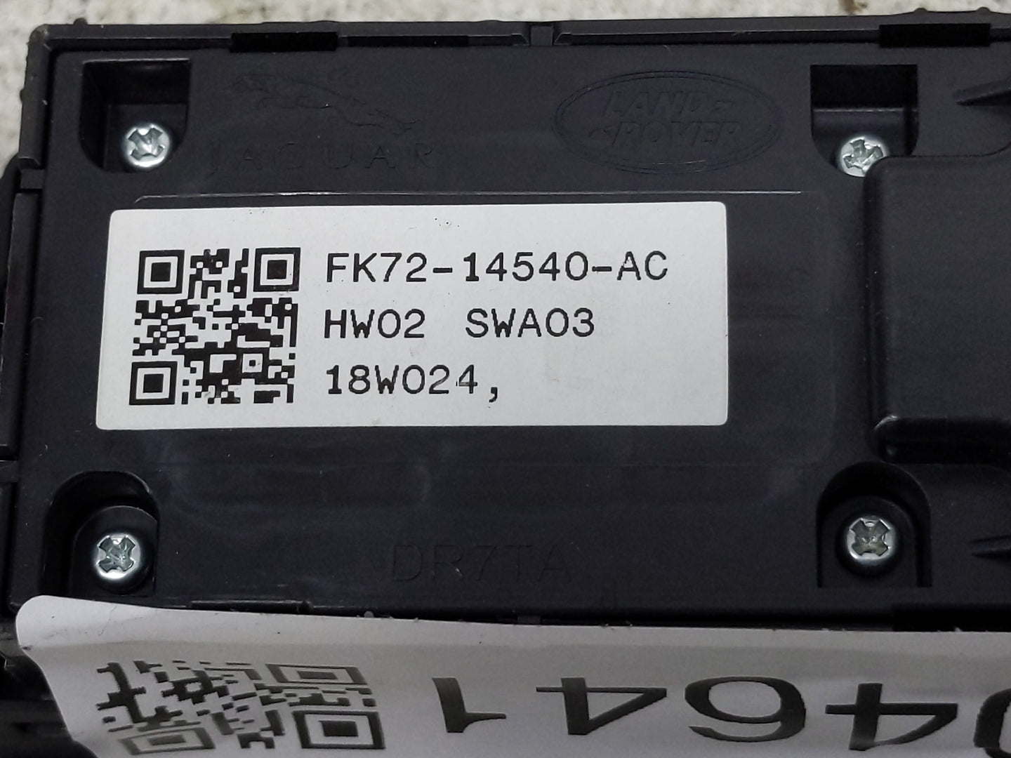 2015-2019 Land Rover Discovery Sport Master Power Window Switch Replacement Driver Side Left P/N:FK72-14540-AC Fits OEM Used