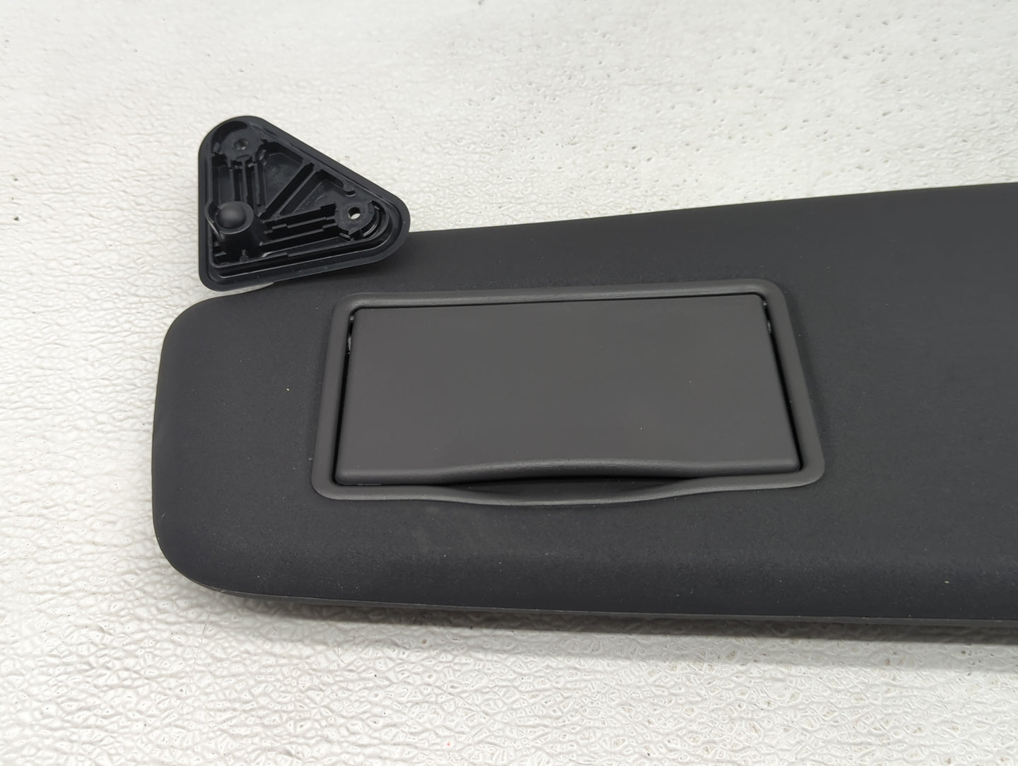 2015-2019 Land Rover Discovery Sport Sun Visor Shade Replacement Driver Left Mirror Fits Fits 2015 2016 2017 2018 2019 OEM U