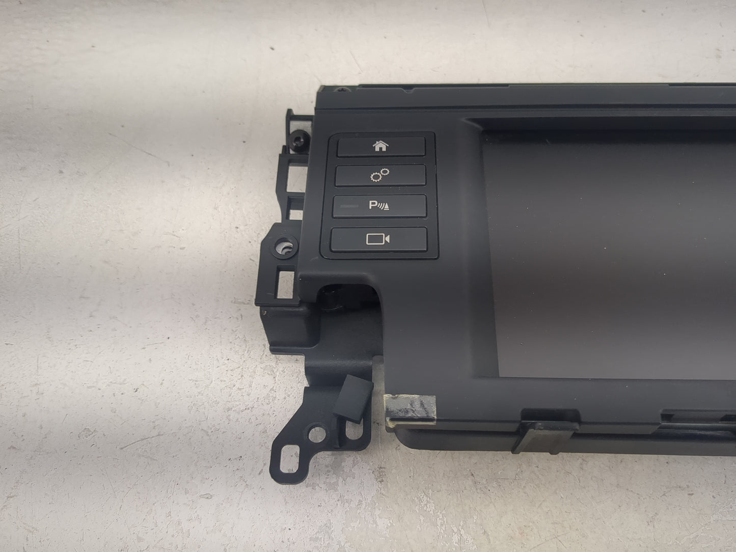 2018 Land Rover Discovery Sport Information Display Screen - Oemusedautoparts1.com
