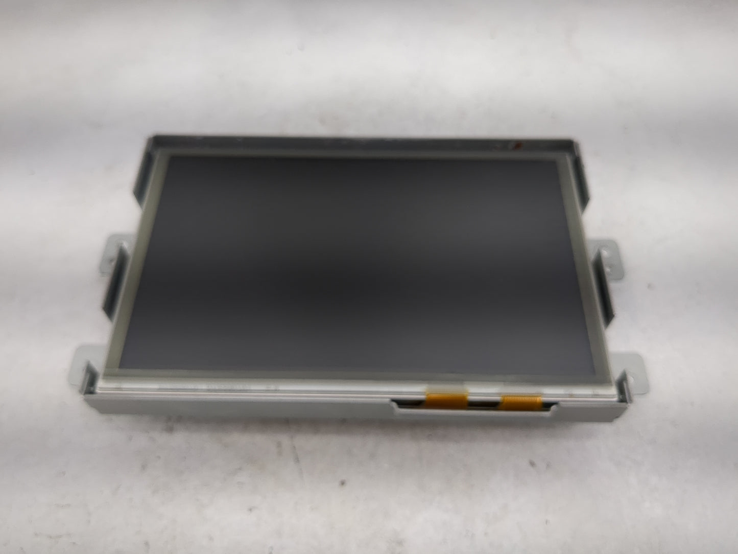 2015-2019 Land Rover Discovery Sport Information Display Screen 1483849 - Oemusedautoparts1.com