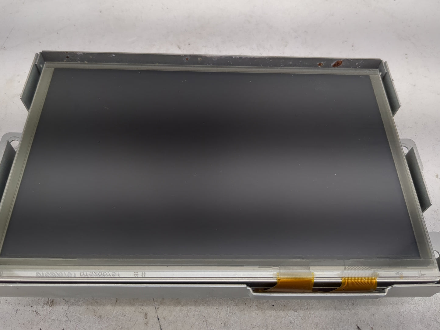 2015-2019 Land Rover Discovery Sport Information Display Screen 1483849 - Oemusedautoparts1.com