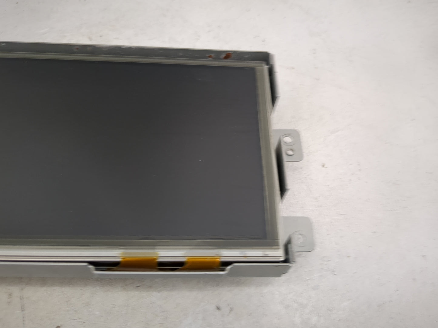 2015-2019 Land Rover Discovery Sport Information Display Screen 1483849 - Oemusedautoparts1.com