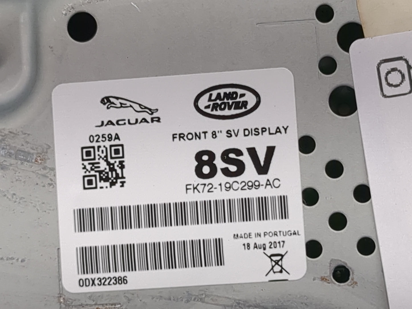 2015-2019 Land Rover Discovery Sport Information Display Screen 1483849 - Oemusedautoparts1.com
