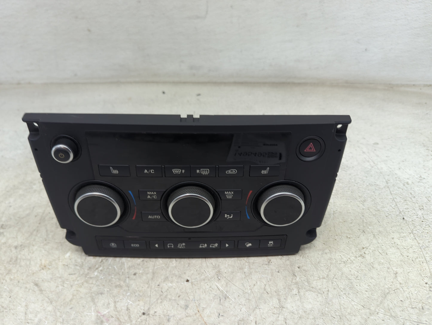 2017-2019 Land Rover Discovery Sport Climate Control Module Temperature AC/Heater Replacement Fits OEM Used Auto Parts - Oem