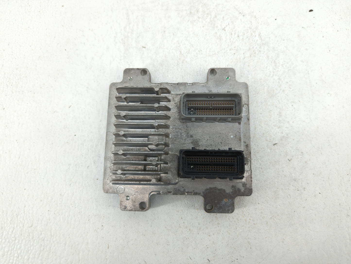 2018 Land Rover Discovery Sport Alternator Replacement Generator Charging Assembly Engine OEM Fits Fits 2017 2019 OEM Used A