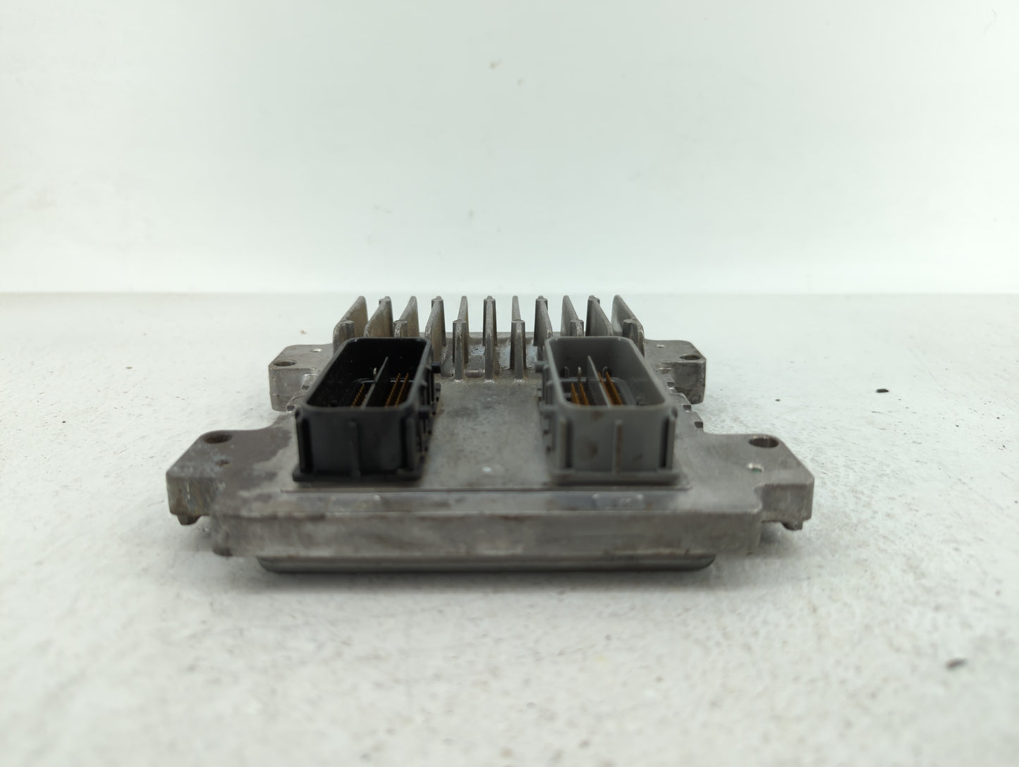 2018 Land Rover Discovery Sport Alternator Replacement Generator Charging Assembly Engine OEM Fits Fits 2017 2019 OEM Used A