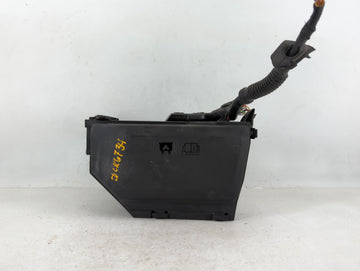 2018-2019 Land Rover Discovery Sport Fusebox Fuse Box Panel Relay Module P/N:JK72-14A076-AA Fits Fits 2018 2019 OEM Used Aut
