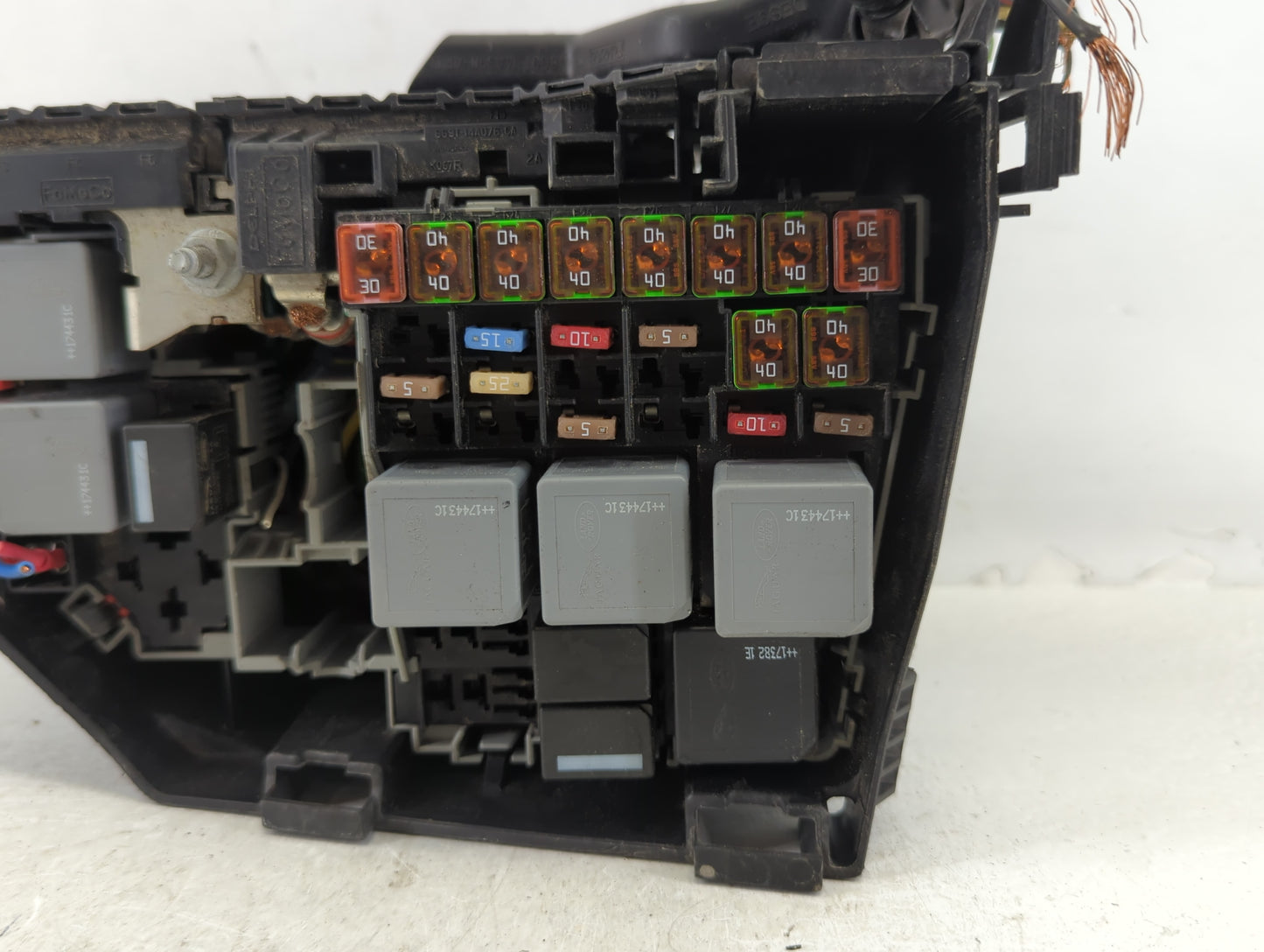 2018-2019 Land Rover Discovery Sport Fusebox Fuse Box Panel Relay Module P/N:6G9T-14A067-AB 50EH127162ST3-0K Fits Fits 2018 