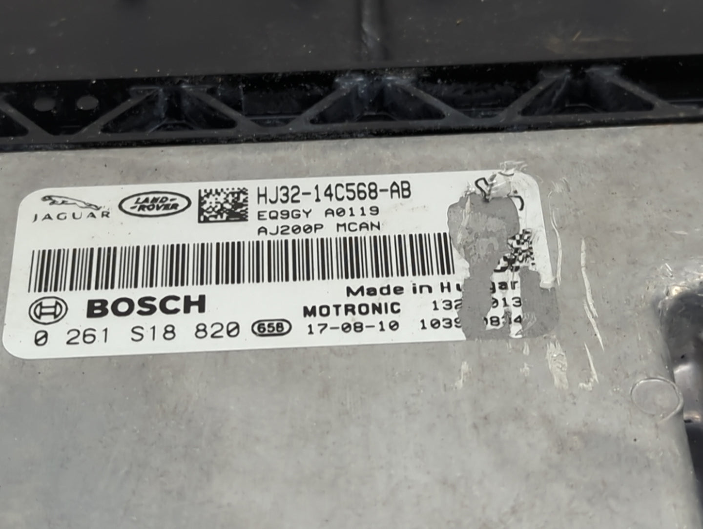 2018 Land Rover Evoque PCM Engine Control Computer ECU ECM PCU OEM P/N:HJ32-14C568-AB 0261S18820 Fits Fits 2019 OEM Used Aut