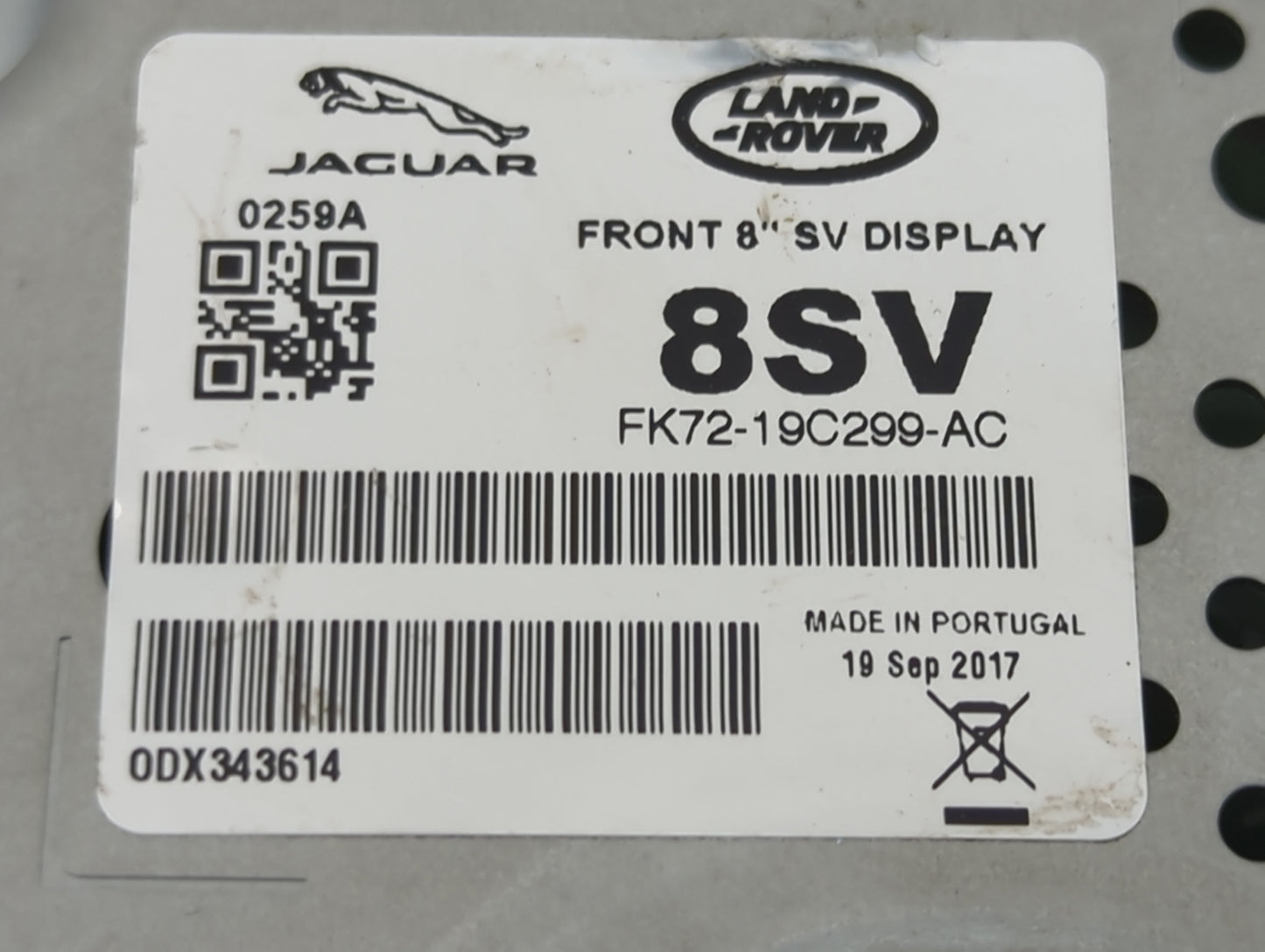 2018 Land Rover Evoque Information Display Screen - Oemusedautoparts1.com