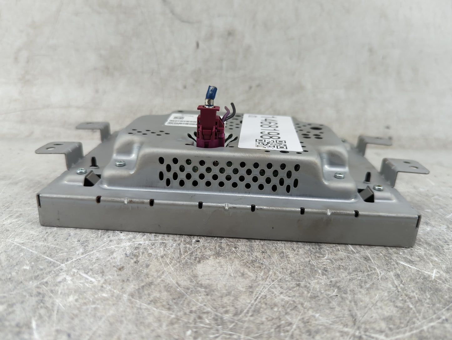 2018 Land Rover Evoque Information Display Screen - Oemusedautoparts1.com