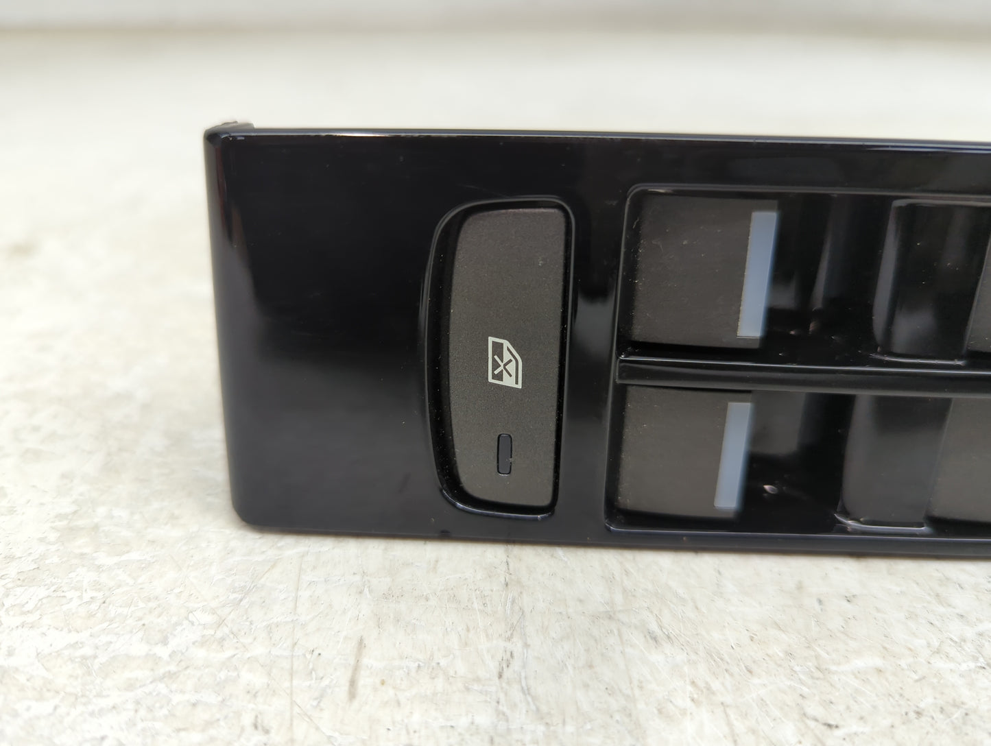 2018 Land Rover Evoque Master Power Window Switch Replacement Driver Side Left P/N:54678 Fits OEM Used Auto Parts - Oemuseda