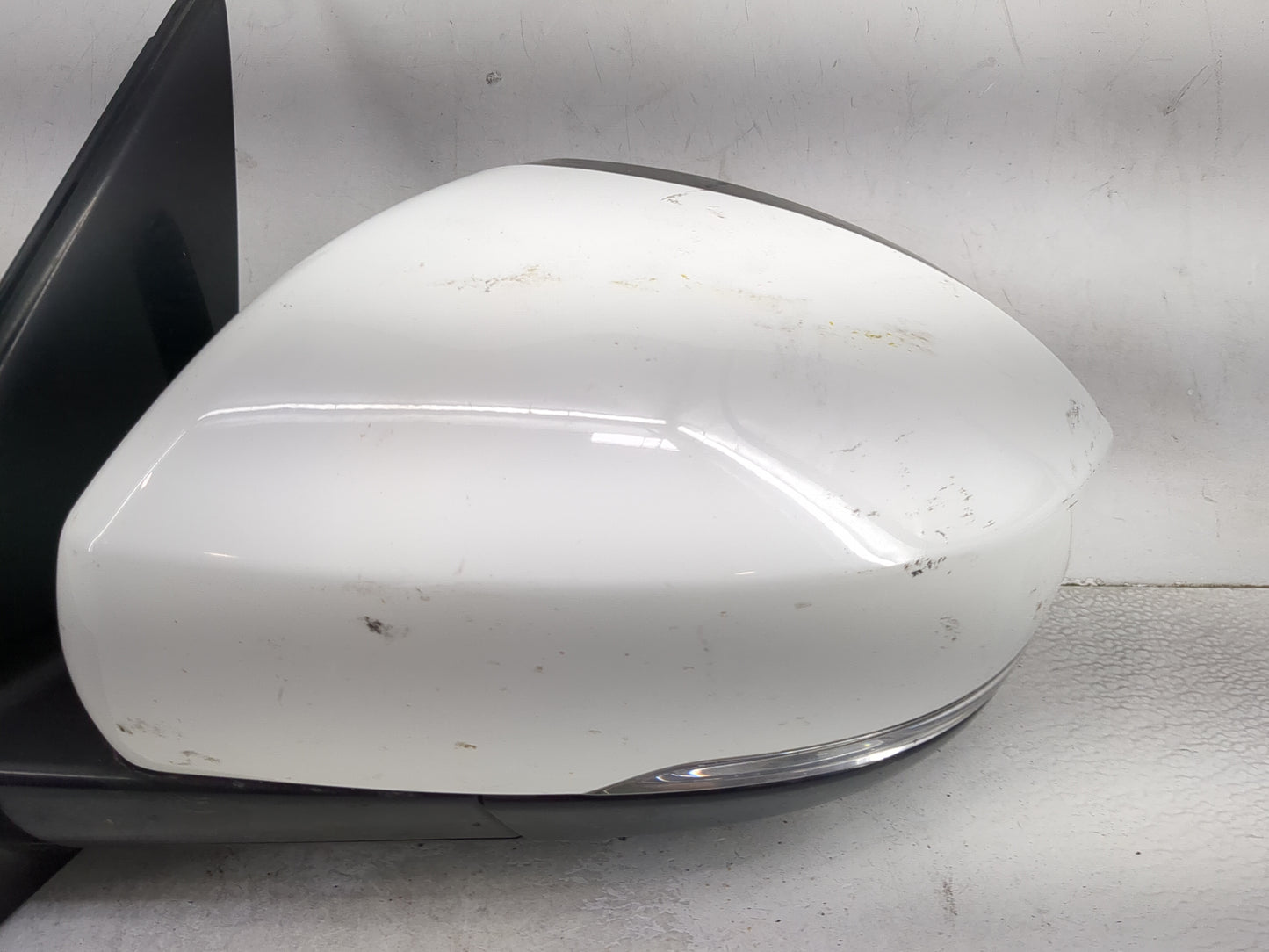 2018 Land Rover Range Rover Driver Side View Mirror - Left Door Mirror OEM Used - Oemusedautoparts1.com