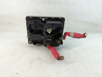compare product 2018 Land Rover Range Rover OEM Dual Battery Junction Box