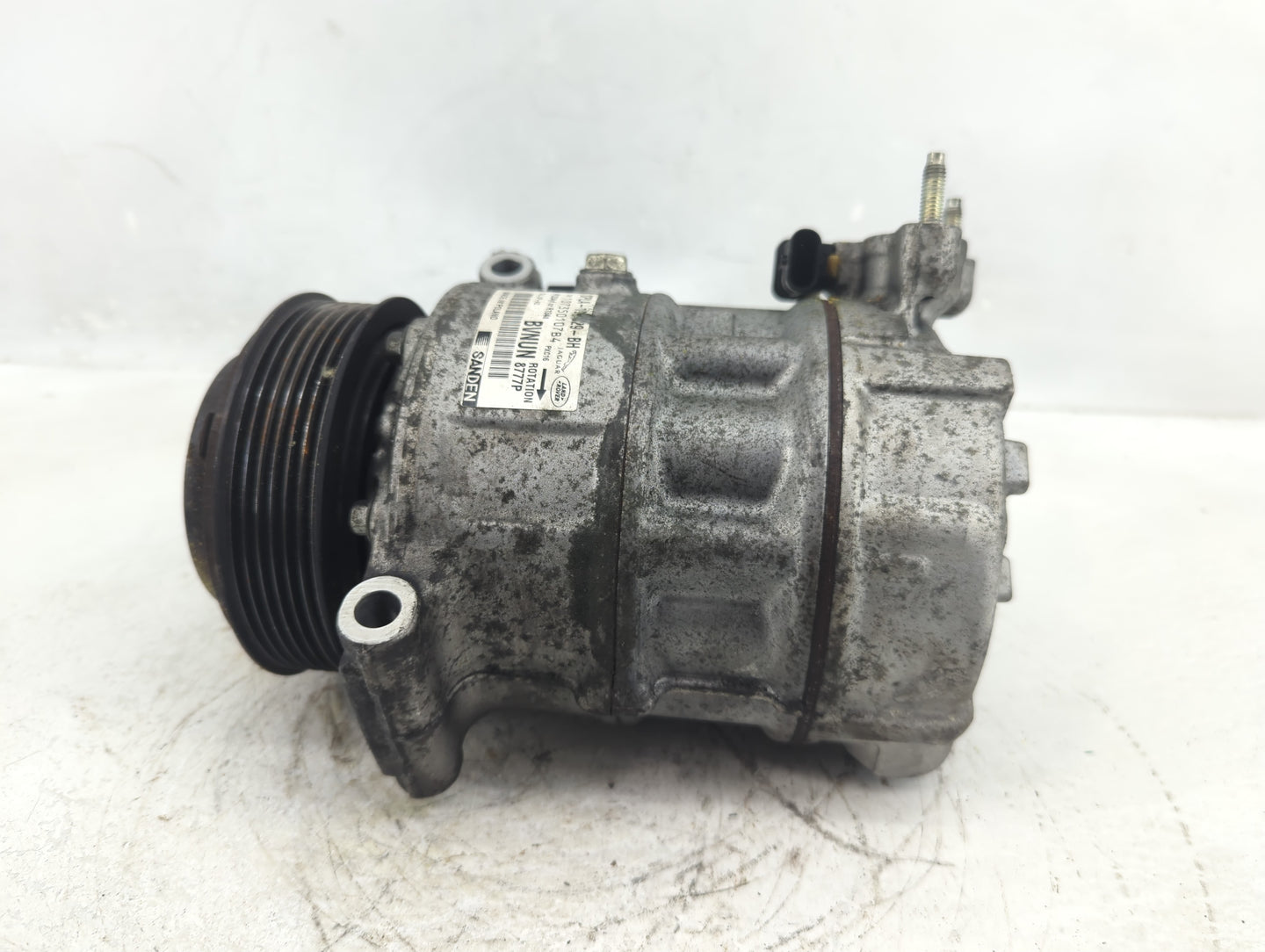 2018 Range Rover Evoque Air Conditioning A/c Ac Compressor Oem - Oemusedautoparts1.com