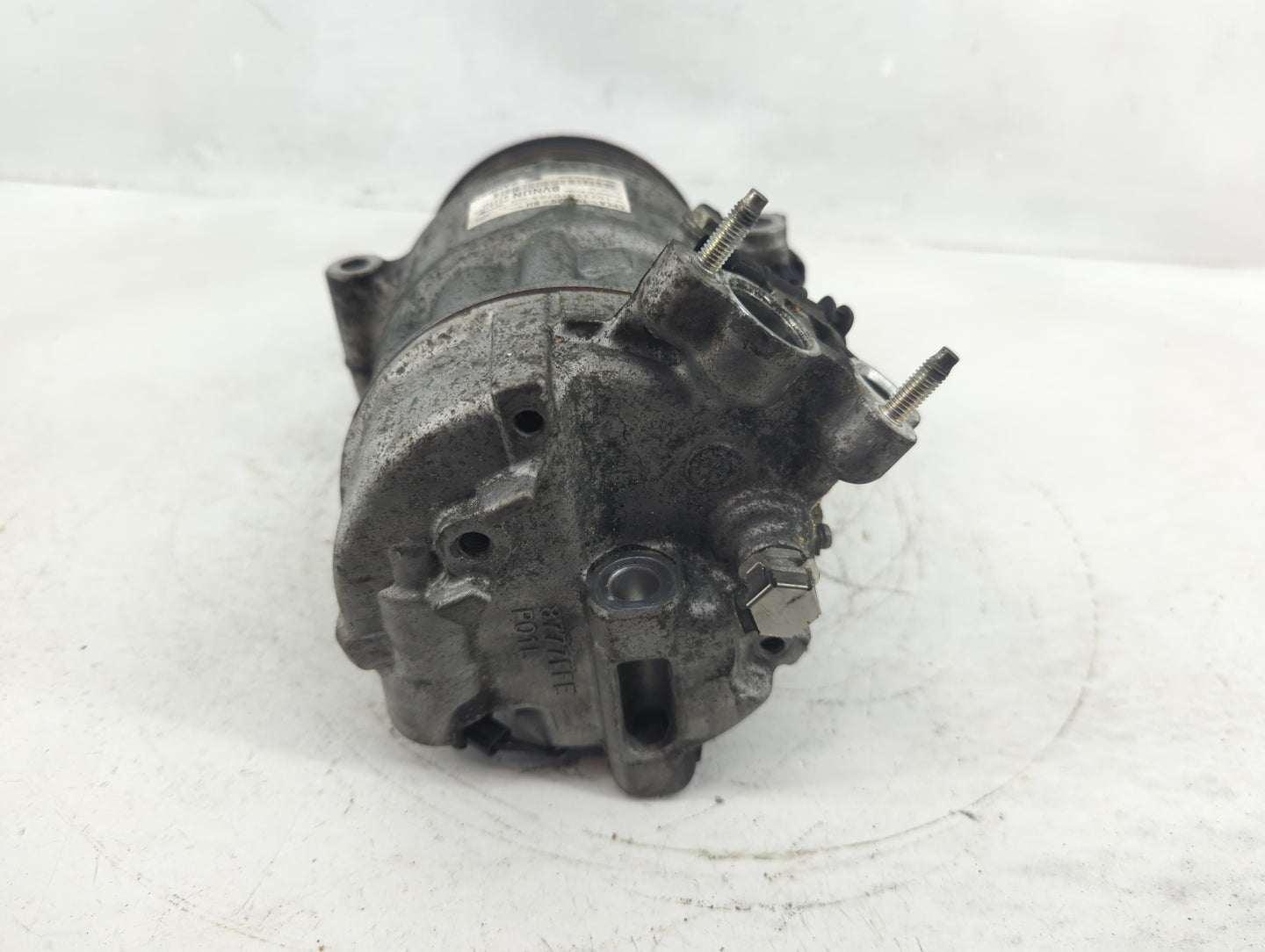 2018 Range Rover Evoque Air Conditioning A/c Ac Compressor Oem - Oemusedautoparts1.com