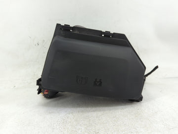2018-2019 Land Rover Range Rover Evoque Fusebox Fuse Box Panel Relay Module P/N:JK72-14A076-AA Fits Fits 2018 2019 OEM Used 