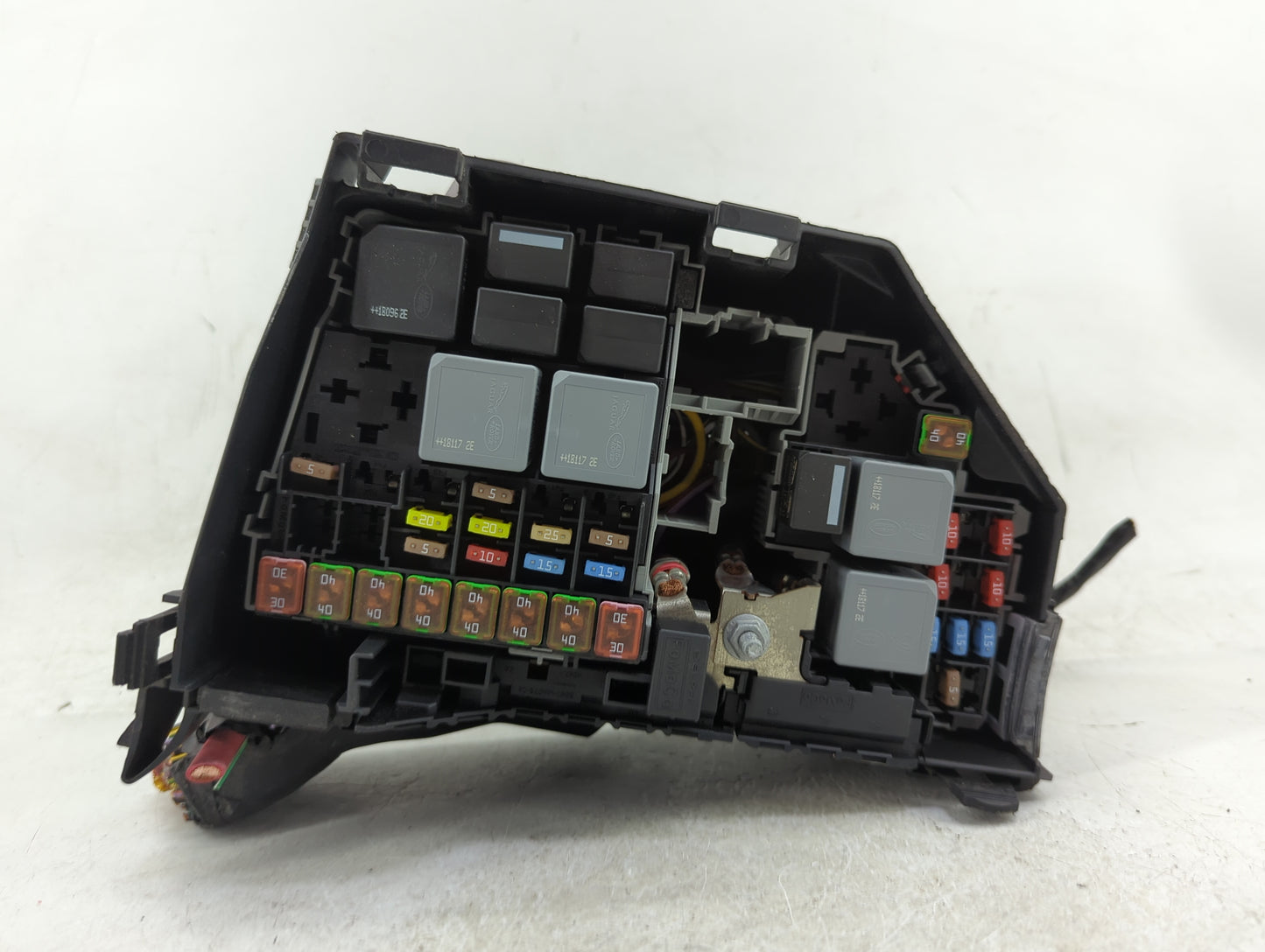 2018-2019 Land Rover Range Rover Evoque Fusebox Fuse Box Panel Relay Module P/N:JK72-14A076-AA Fits Fits 2018 2019 OEM Used 
