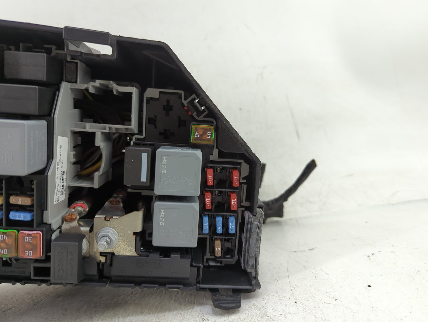 2018-2019 Land Rover Range Rover Evoque Fusebox Fuse Box Panel Relay Module P/N:JK72-14A076-AA Fits Fits 2018 2019 OEM Used 
