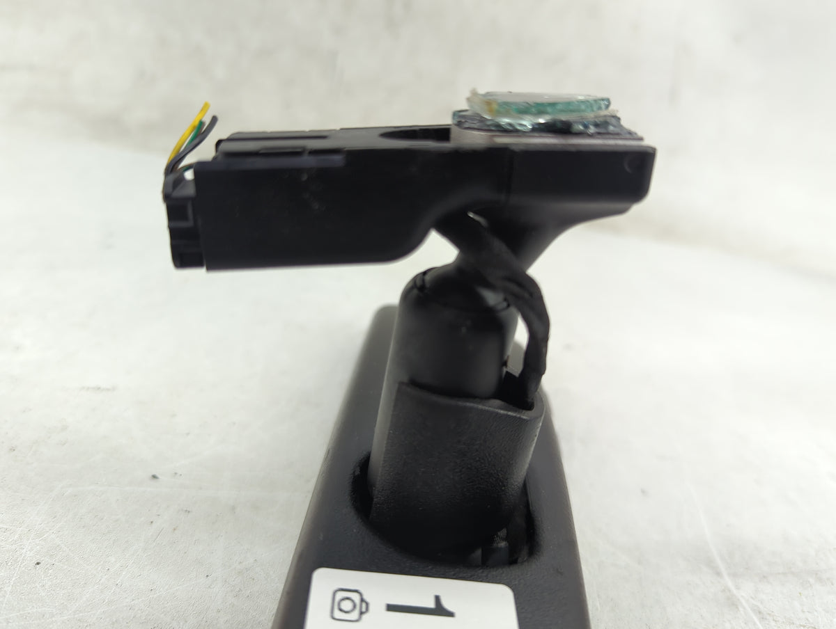 2018 Land Rover Range Rover Sport Interior Rear View Mirror Replacement OEM P/N:048835 GNTX-1743, NZLUAM5F, 4112A-UAM5F Fits