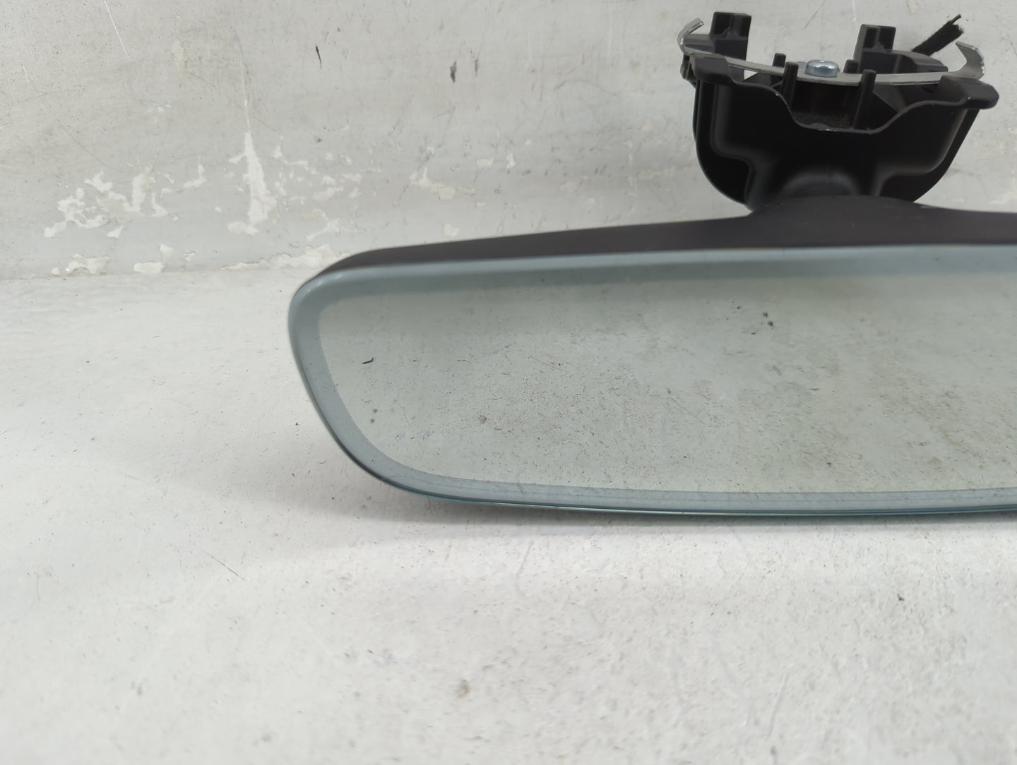 2018 Land Rover Range Rover Velar Interior Rear View Mirror Replacement OEM P/N:048560 GNTX-1547, J8A2-17E678-BA, NZLUAHL5B 