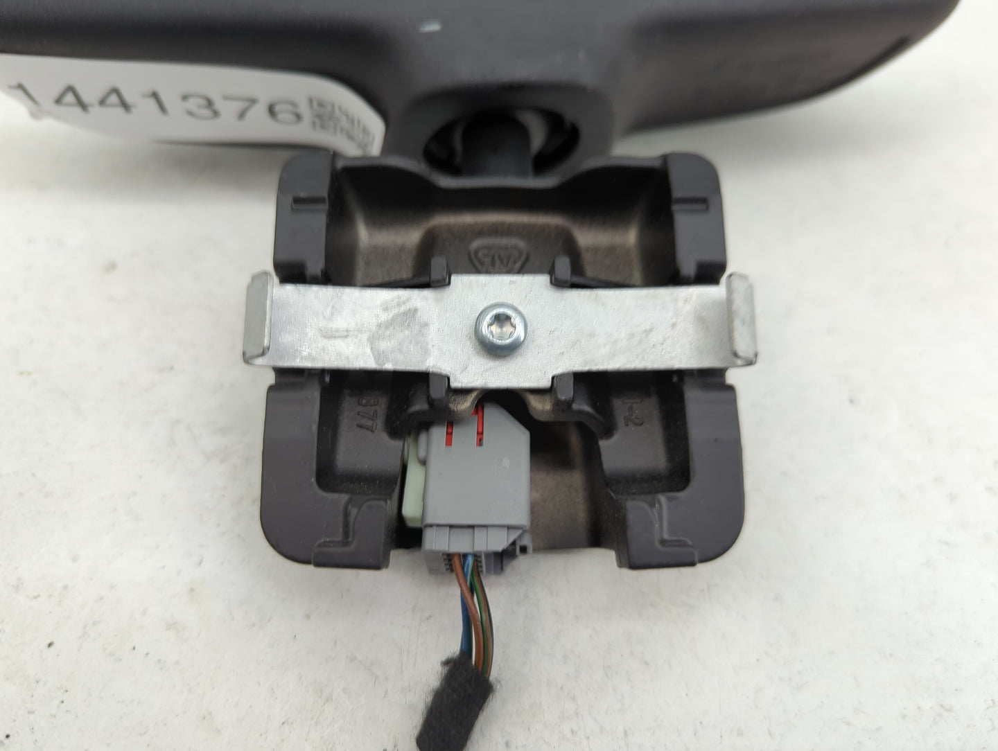 2018 Land Rover Range Rover Velar Interior Rear View Mirror Replacement OEM P/N:048560 GNTX-1547, J8A2-17E678-BA, NZLUAHL5B 