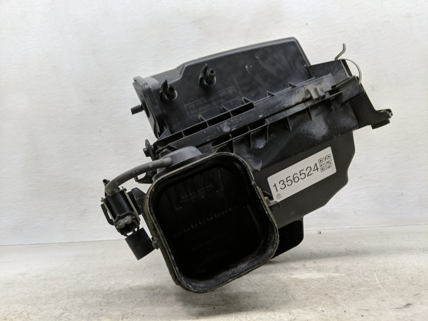 2013-2018 Lexus Es350 Air Cleaner Intake-duct Hose Tube - Oemusedautoparts1.com