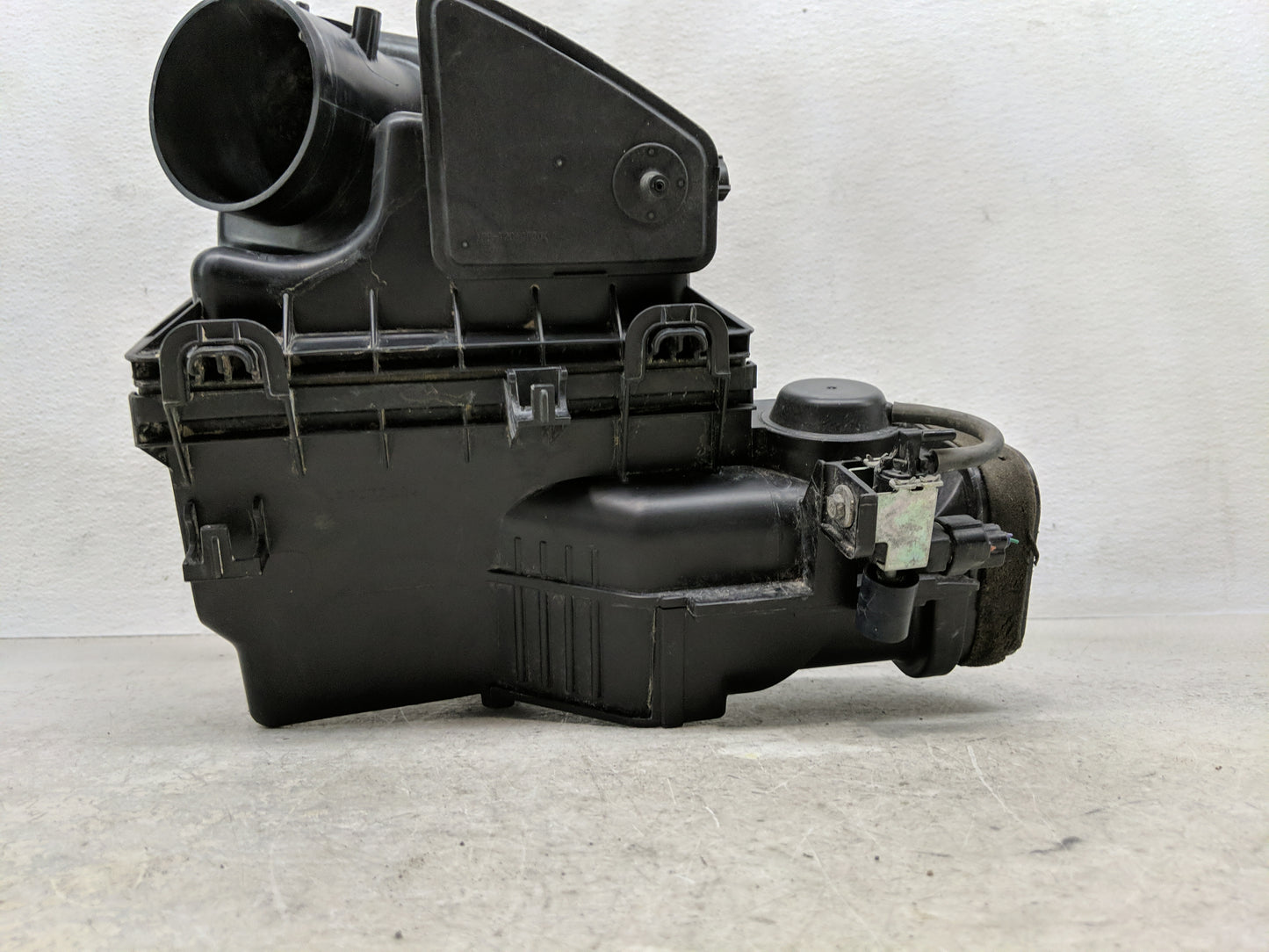 2013-2018 Lexus Es350 Air Cleaner Intake-duct Hose Tube - Oemusedautoparts1.com