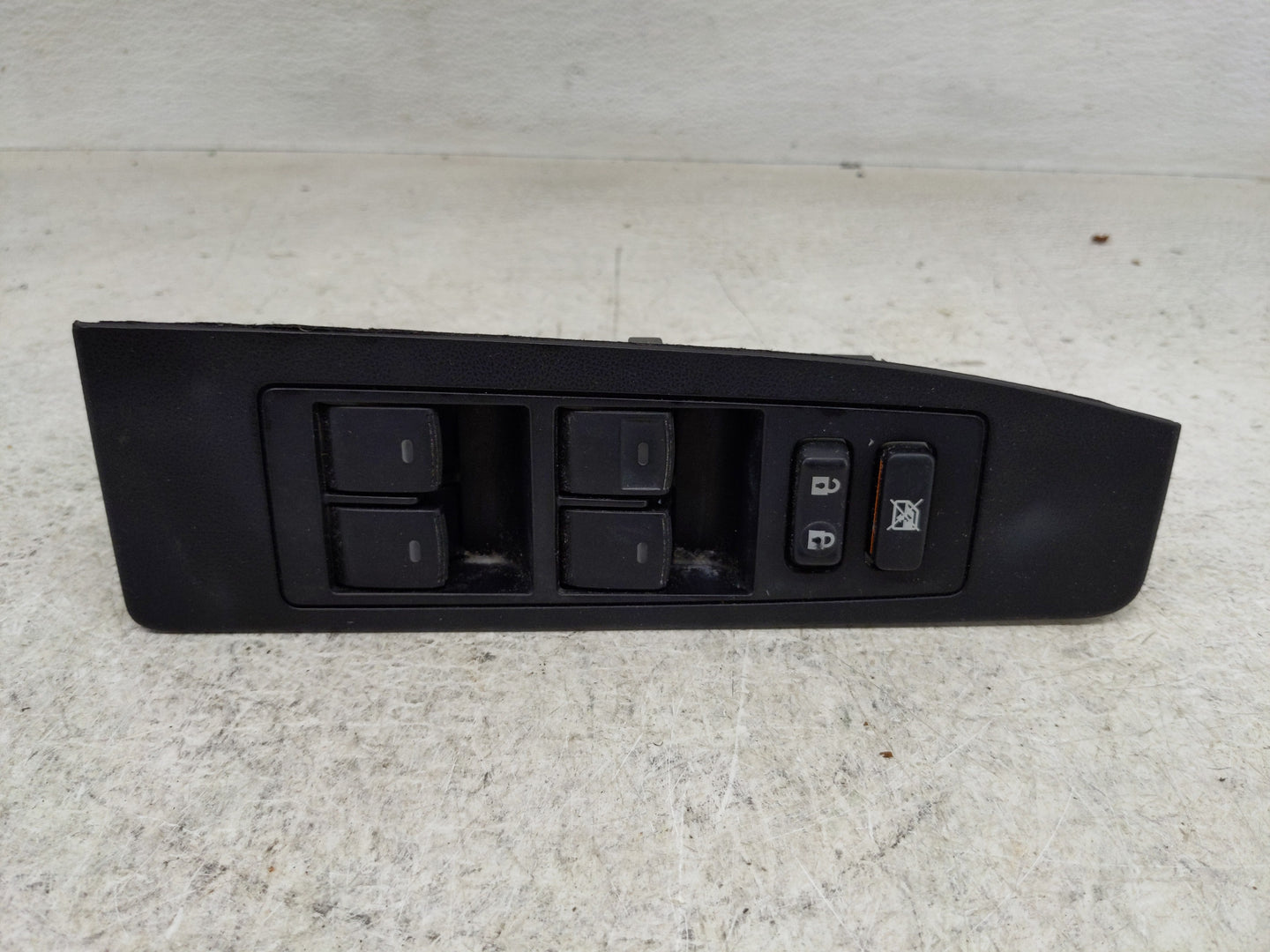 2013-2018 Lexus Es350 Master Power Window Switch Replacement Driver Side Left P/N:74240-33100 Fits OEM Used Auto Parts - Oem