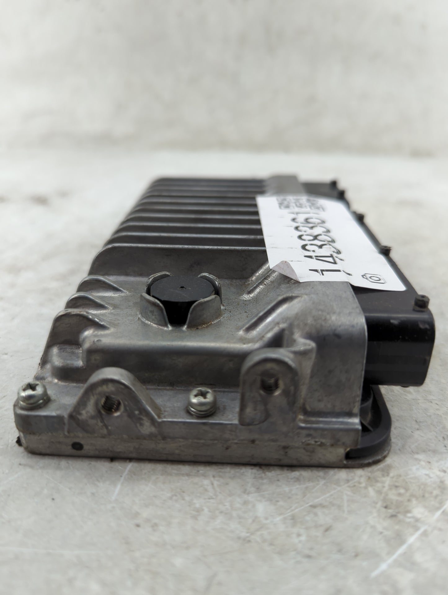 2017-2018 Lexus Es350 PCM Engine Control Computer ECU ECM PCU OEM P/N:89661-0X410 TN2762000640 Fits Fits 2017 2018 OEM Used 