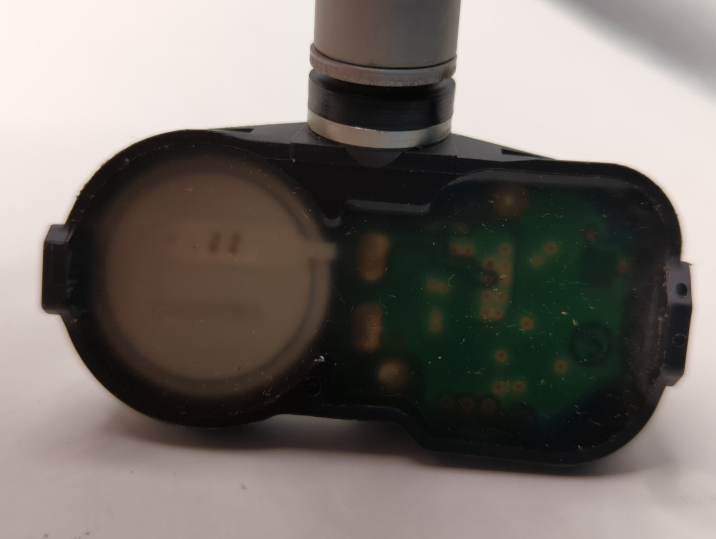 2018 Lexus Es350 Tire Pressure Monitoring System Sensor Tpms - Oemusedautoparts1.com