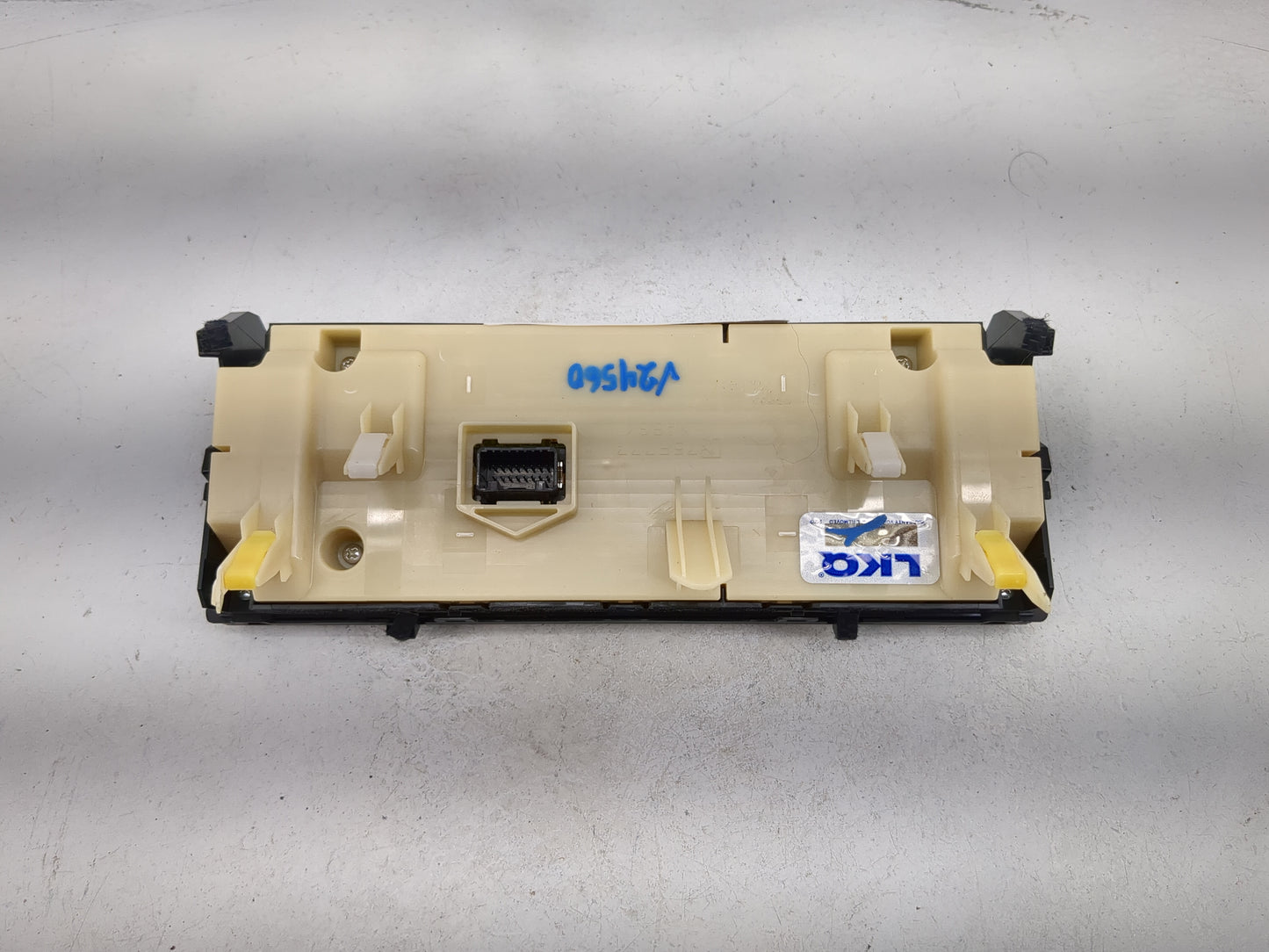 2017-2019 Lexus Is300 Climate Control Module Temperature AC/Heater Replacement P/N:55900-53340 Fits Fits 2017 2018 2019 OEM 