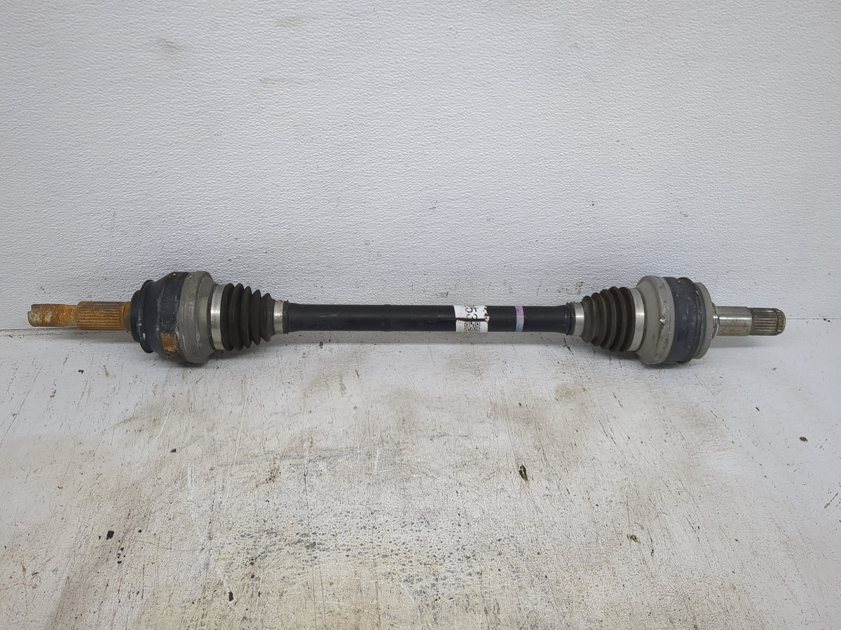 2016-2019 Lexus Is300 Axle Shaft Rear Passenger Cv C/v - Oemusedautoparts1.com