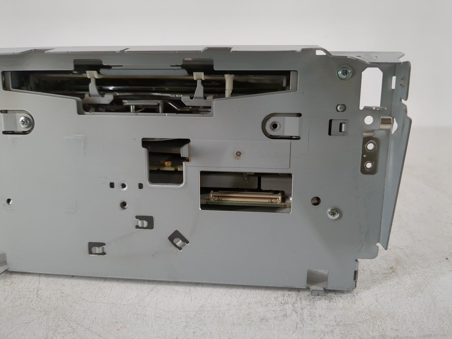 2018 Lexus Nx300 Radio AM FM Cd Player Receiver Replacement P/N:86140-78260 Fits OEM Used Auto Parts - Oemusedautoparts1.com