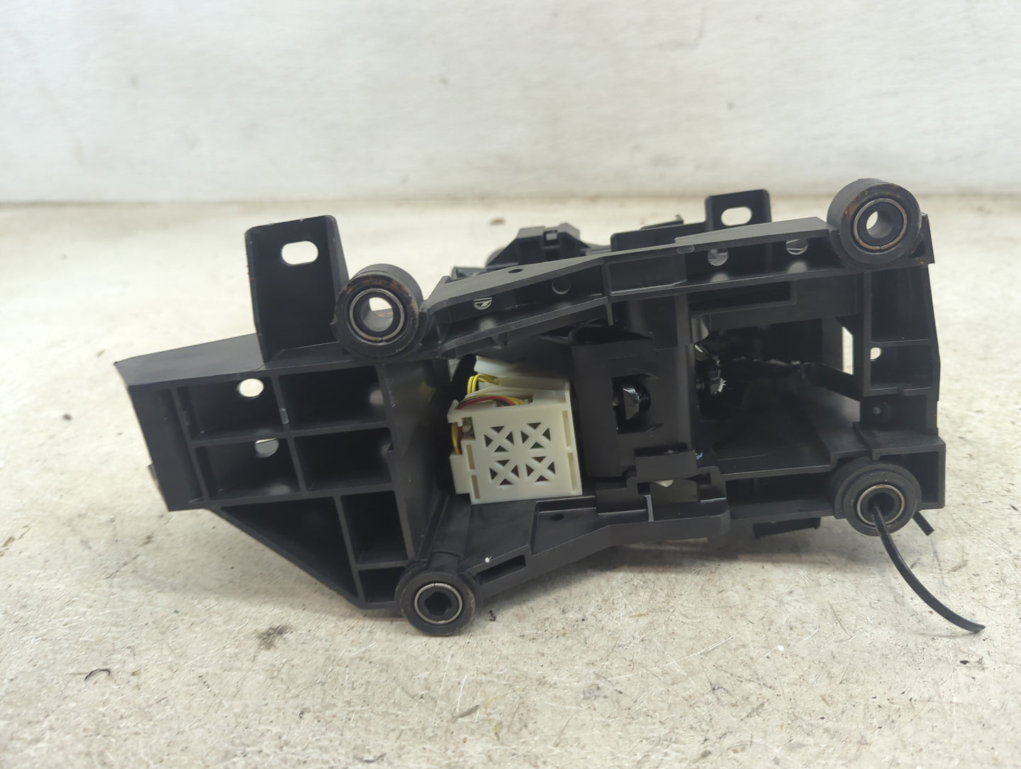 2018 Lexus Nx300 Floor Console Assembly Shifter Black - Oemusedautoparts1.com