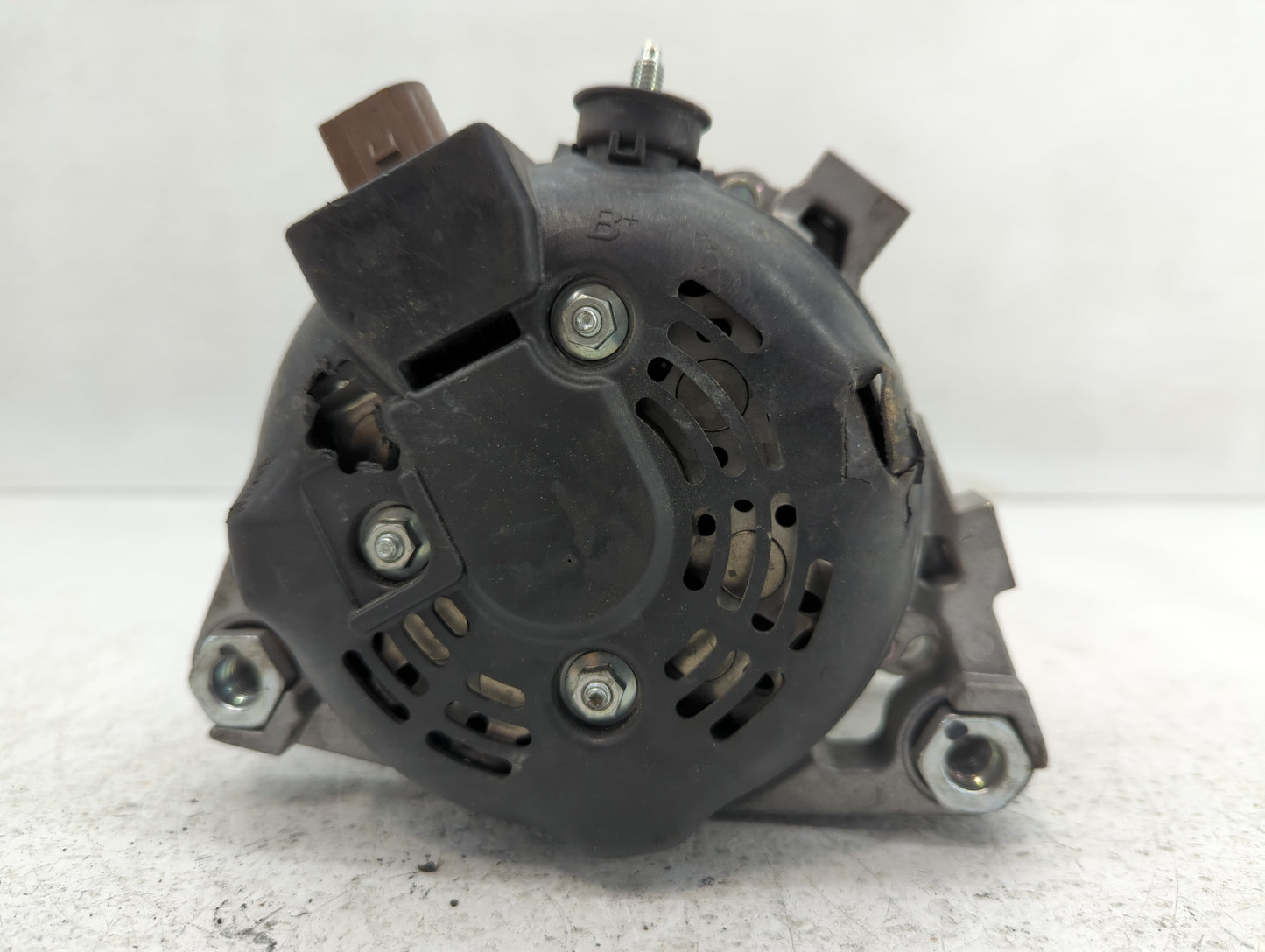 2018-2021 Lexus Nx300 Alternator Replacement Generator Charging Assembly Engine OEM P/N:27060-36100 104211-8861 Fits OEM Use