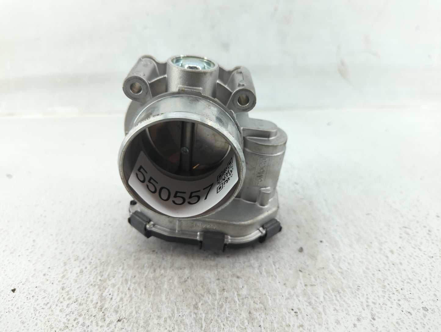 2018 Lincoln Continental Throttle Body P/N:GB8E 9F991 BD Fits Fits 2015 2016 2017 2019 2020 OEM Used Auto Parts - Oemusedaut