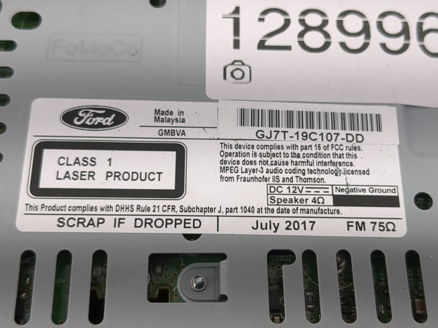 2017-2019 Lincoln Mkc Radio AM FM Cd Player Receiver Replacement P/N:GJ7T-19C107-DD Fits Fits 2017 2018 2019 OEM Used Auto P