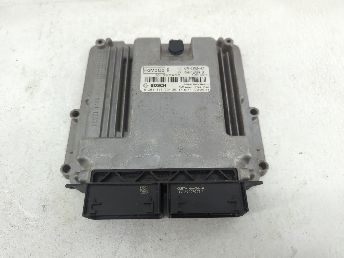 2017-2019 Lincoln Mkc PCM Engine Control Computer ECU ECM PCU OEM P/N:CU5T-14A624-BA Fits Fits 2017 2018 2019 2020 OEM Used 
