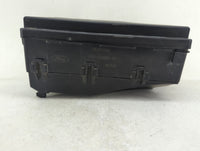 2018-2019 Lincoln Mkc Fusebox Fuse Box Panel Relay Module P/N:AV6T-14A067-AD Fits Fits 2018 2019 OEM Used Auto Parts - Oemus