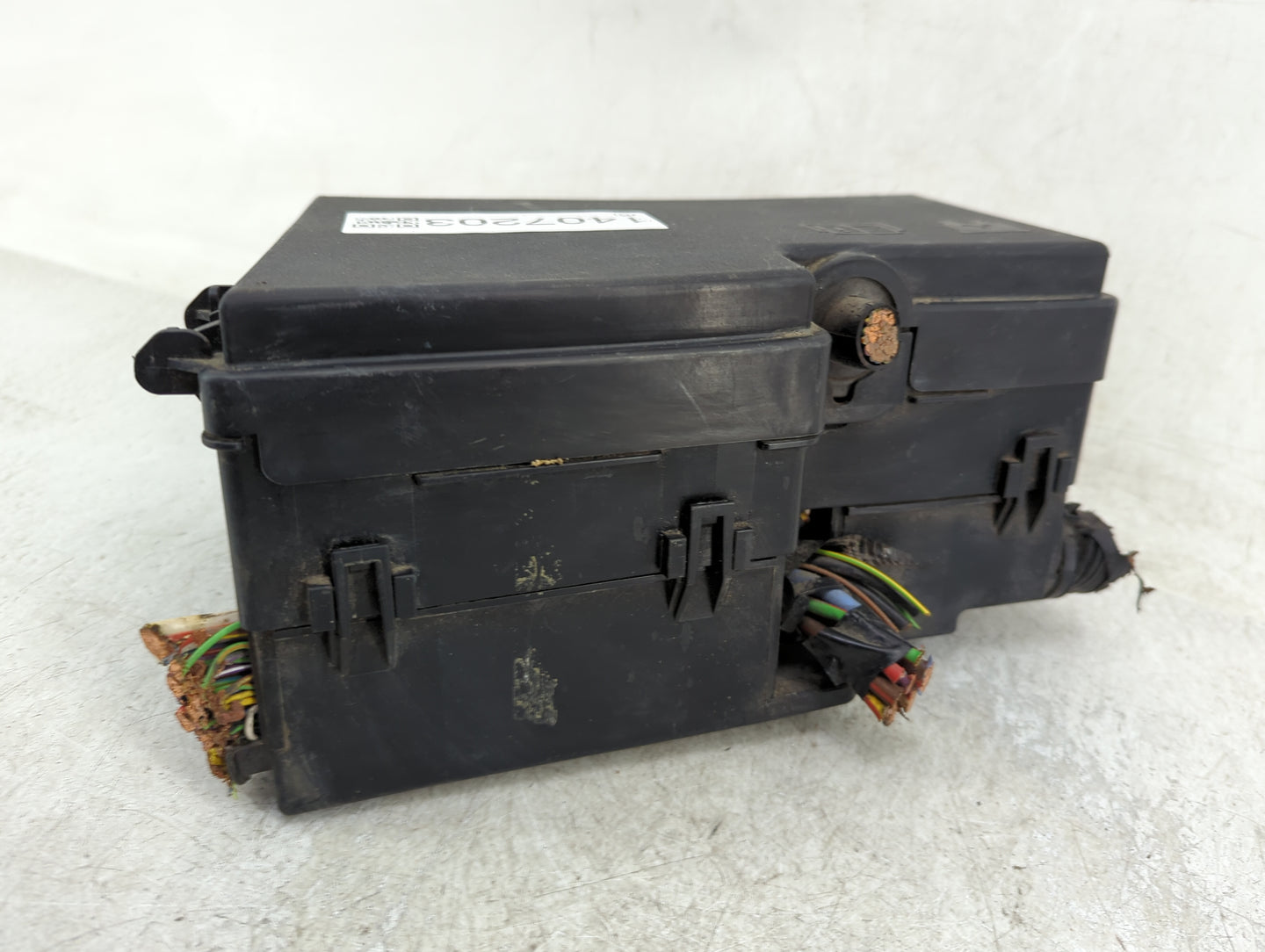 2018-2019 Lincoln Mkc Fusebox Fuse Box Panel Relay Module P/N:AV6T-14A142-AB Fits Fits 2018 2019 OEM Used Auto Parts - Oemus